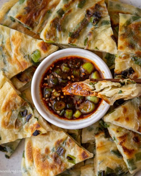 Thumbnail of p-cnxot3np6z7-e3b910f3e2de45ba 1