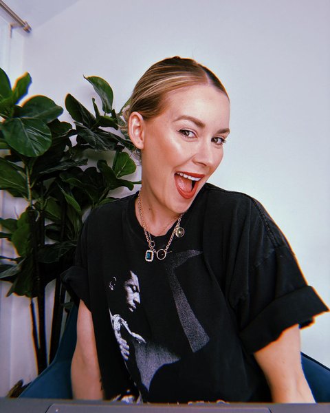 Thumbnail of p-cxv58ntrri9-e4088be041754e0a 1