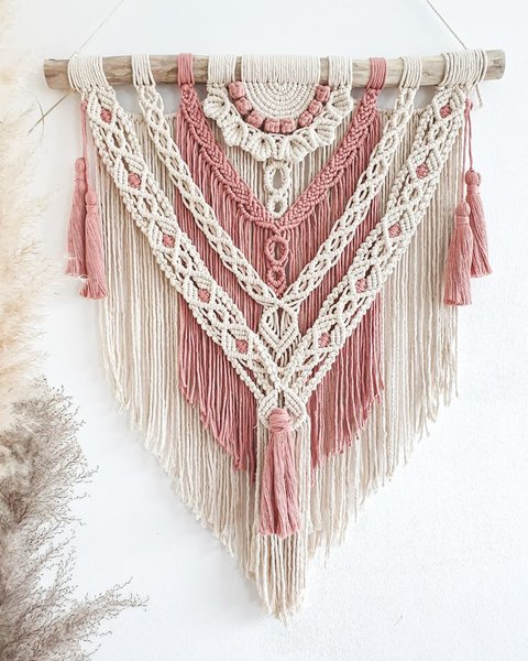 Thumbnail of e-idwh-e45e4c65c1844edd 0