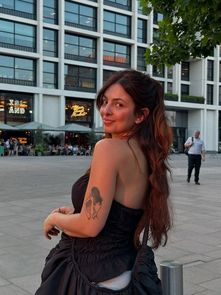 Thumbnail of p-dlybyqwsc0s-e45e740d70334ca7 0