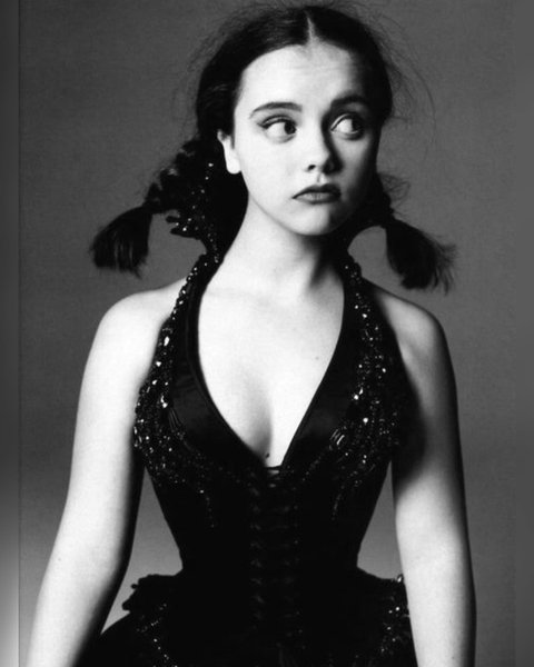 Thumbnail of cwydf-7yecy-e4facdf686c44d6e 0