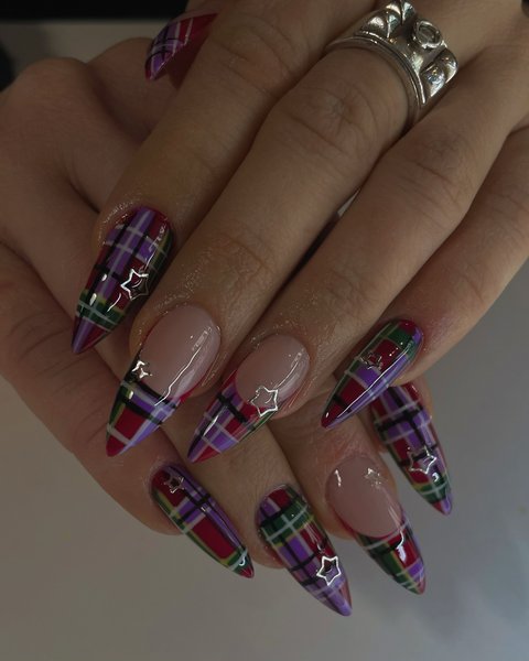 Thumbnail of p-deloryunogq-e566adc392f04297 1