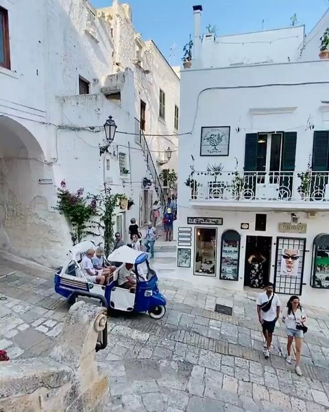 Thumbnail of p-cbz6uzzil1q-e592f435ef1b4726 0