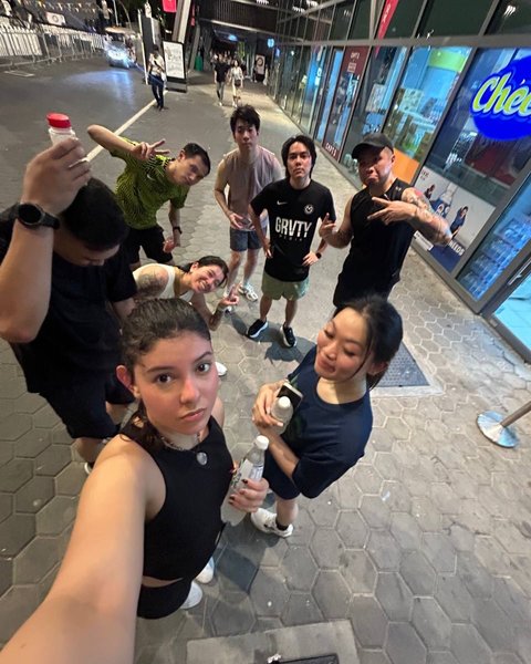 Thumbnail of www-instagram-com-p-ds67k8ukwh3-img-index-2 14