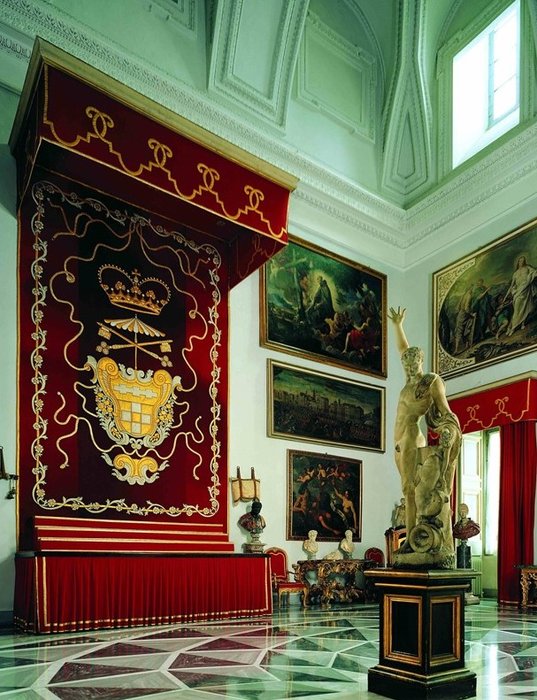 Thumbnail of www-x-com-edoardofanfani-status-1641201669110132741-e83aede202d74fbe