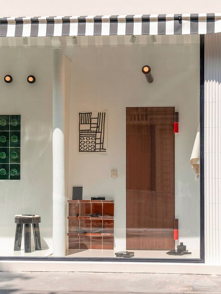 Thumbnail of p-dlpvfr7oto-e85ca79d84cc468d 1