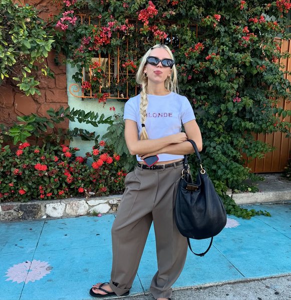 Thumbnail of www-instagram-com-p-dpwdeujeub-img-index-1 0