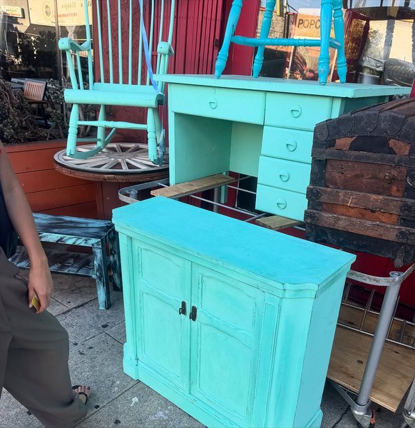 Thumbnail of www-instagram-com-p-dpwdeujeub-img-index-1 1