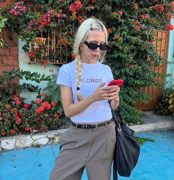 Thumbnail of www-instagram-com-p-dpwdeujeub-img-index-1 3