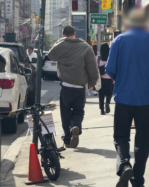 Thumbnail of p-dqwwfpwdtca-ea73f774ca8749a1 4