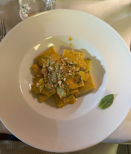 Thumbnail of p-c8akkuyusw9-eb6653f2bd844dfc 1