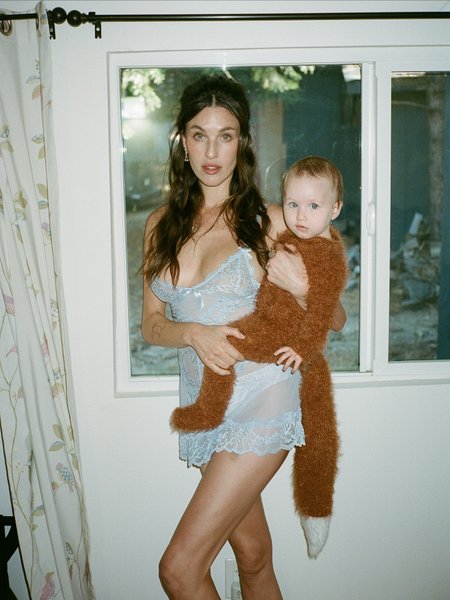 Thumbnail of p-dqstd9mkixa-eb6a3d7db6b74032 3