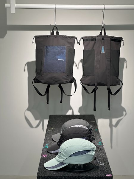 Thumbnail of p-dnsudg0wjcf-eb75045c23b34fe3 6