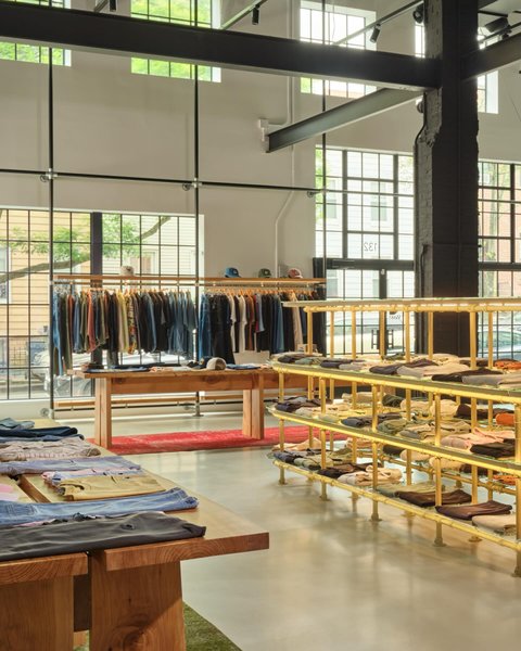 Thumbnail of p-dkudrhdr5hx-eb83d3929a444172 3