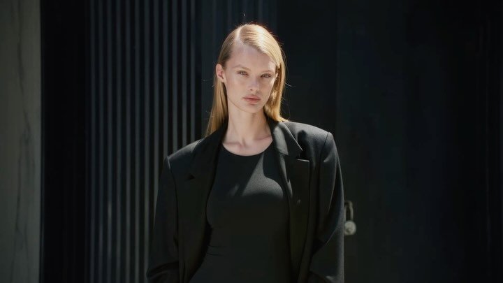 Thumbnail of p-daepr1wjybr-ecce9387130c429c 1