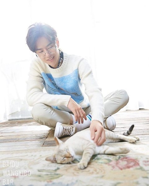 Thumbnail of p-cosqvocsrog-ed1531f00deb4a1c 1