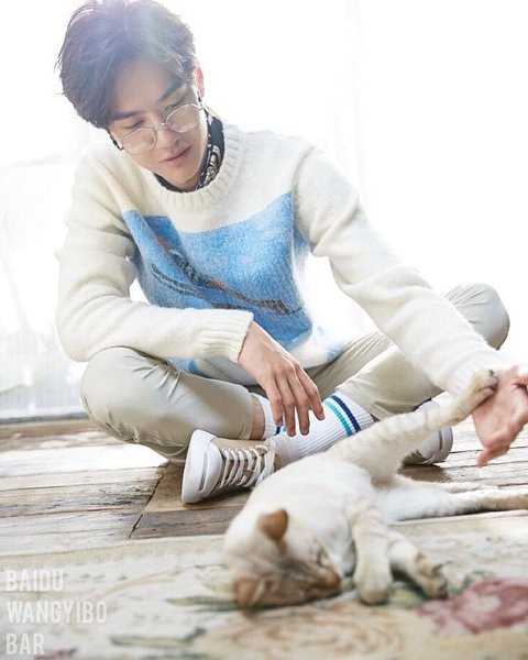 Thumbnail of p-cosqvocsrog-ed1531f00deb4a1c 2