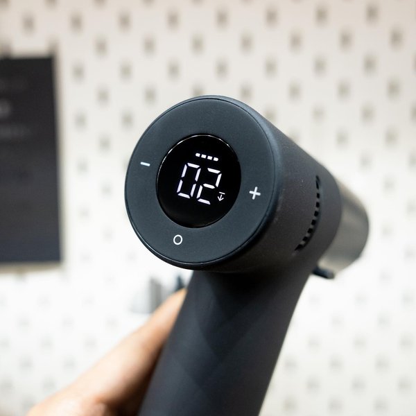 Thumbnail of p-cy4mpeopdze-ed41cb91eca0458e 3