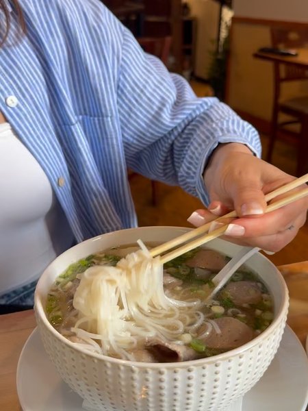 Thumbnail of p-dl3ppqoobgv-ed4513bac6854354 4