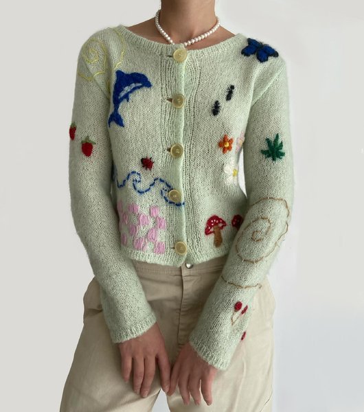 Thumbnail of p-c3gkfqgrlga-ed4e5bf401544822 1