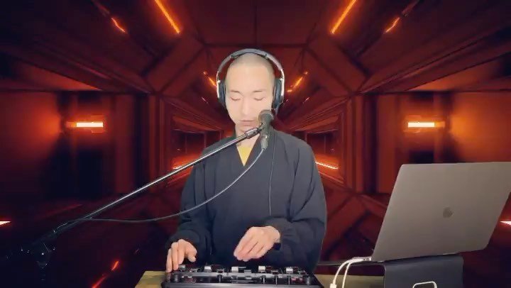 Thumbnail of p-cyuvbcrlayp-ed796a271a6e4f05 2