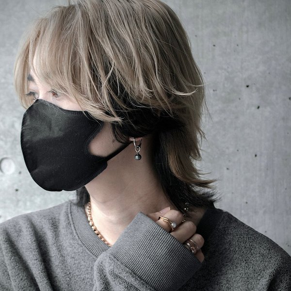 Thumbnail of dnh-ffmvzvi-edc3bbbbf7b94bf4 2