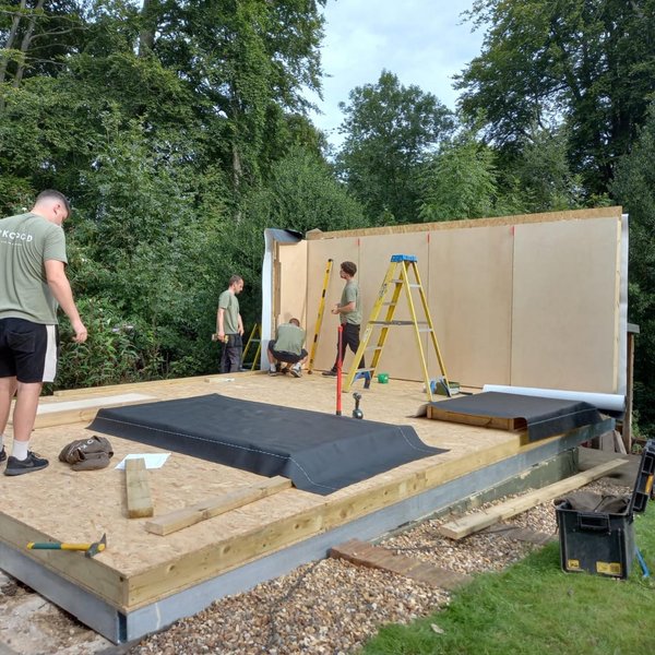 Thumbnail of p-czhgihioxeb-ef3806661aab4e0f 1