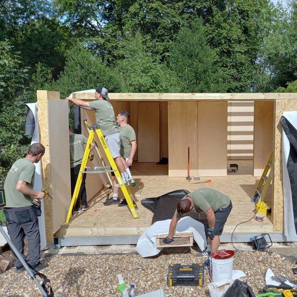 Thumbnail of p-czhgihioxeb-ef3806661aab4e0f 4