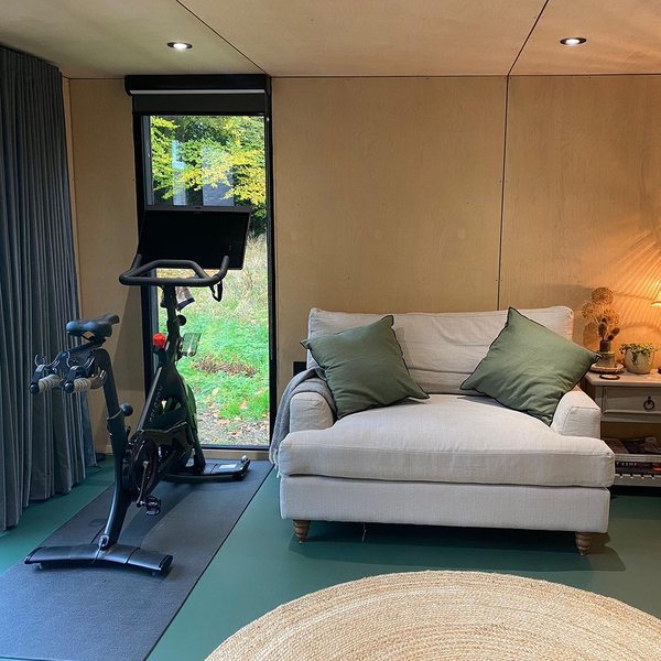 Thumbnail of p-czhgihioxeb-ef3806661aab4e0f 7