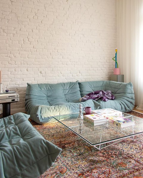 Thumbnail of cmv1gd-oa4c-ef6a43d30af64a78 1