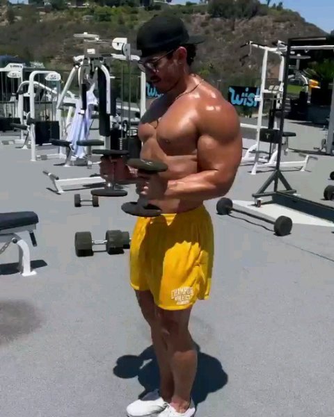 Thumbnail of p-czwvqb1a6ge-ef88049070c6482c 3