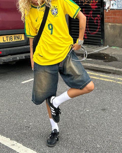 Thumbnail of p-cvay8uomlh3-f14c38ded5cb4ced 1