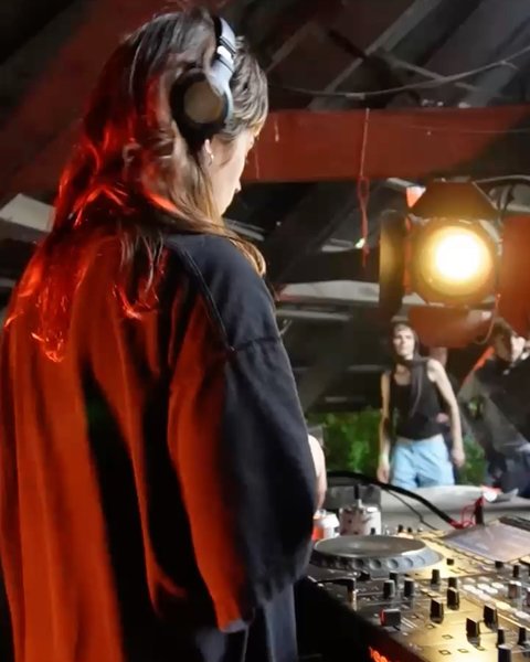 Thumbnail of p-djo9iw1tb2-f25422f4622145e5 6