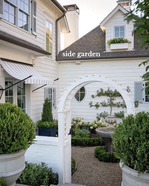 Thumbnail of p-dg59afirg6j-f2c3d5fb7f9b4266 7