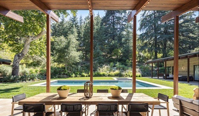 Thumbnail of p-cfnhxtvjqnl-f6778100272244f8 3