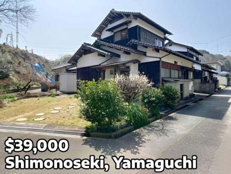 Thumbnail of p-dlpxagqy2og-f6b30d90a86341b2 4