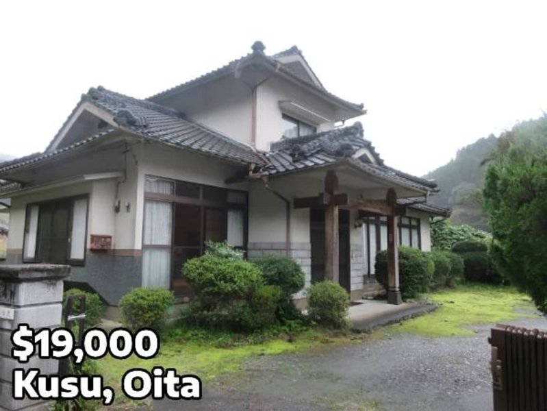 Thumbnail of p-dlpxagqy2og-f6b30d90a86341b2 7