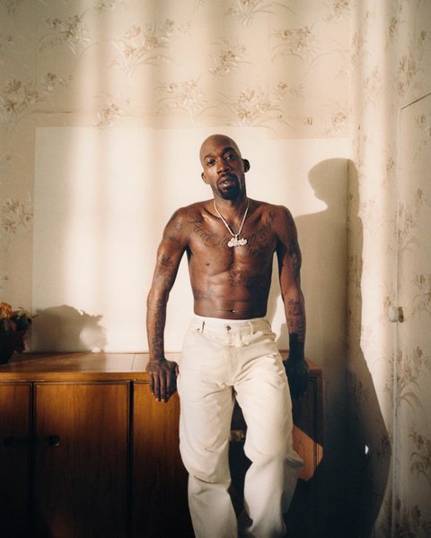 Thumbnail of p-colkq7klw6n-f72e0edf8f5b4722 4