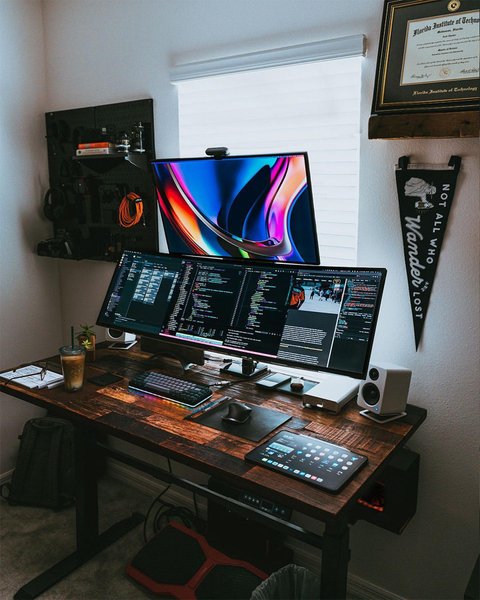 Thumbnail of p-ckhriglasfv-f83ac8c4cb2a4a73 0