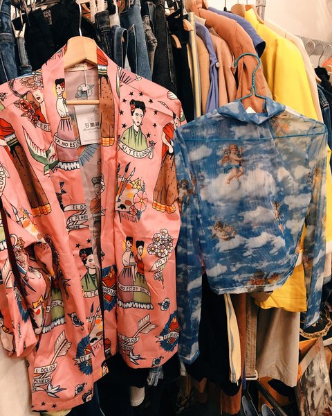 Thumbnail of p-b5fhyl2lrry-f957001cc6b74715 1