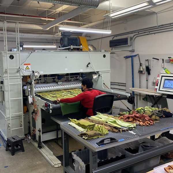 Thumbnail of p-clcemnuguop-f9b9a2e76230456e 0