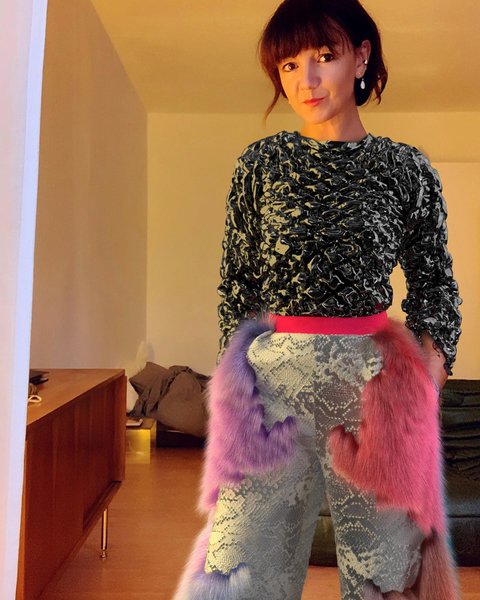 Thumbnail of p-chp0m83ntbl-fb66ffd9742e4470 0