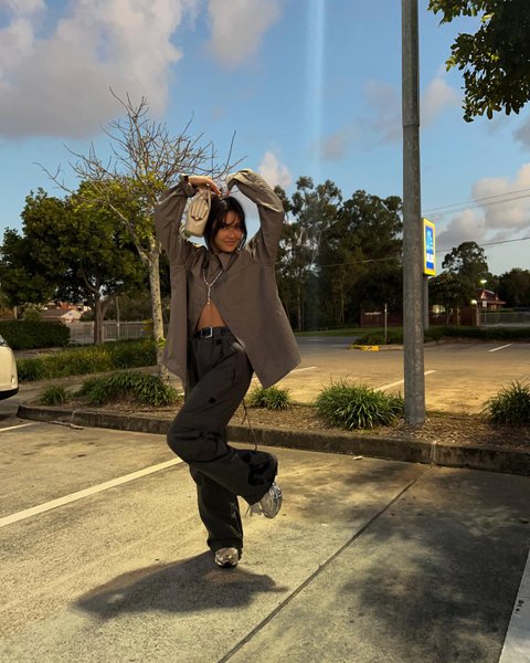 Thumbnail of p-ccc9t0mh9gz-fbd3026384f644fa 2