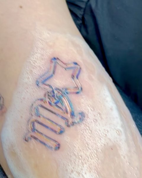 Thumbnail of p-c1zivgrrmu1-fc6abec86e804044 2