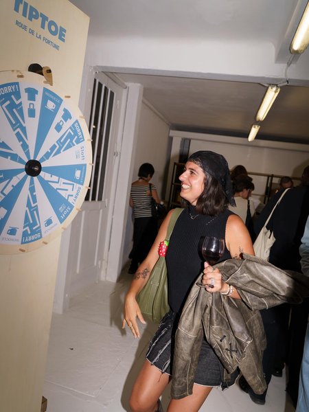 Thumbnail of p-doy0kyuikef-fc75fa96332a48e5 5