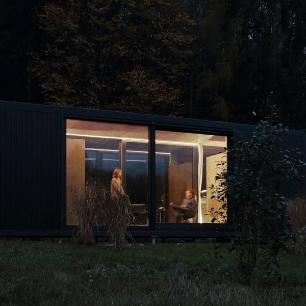 Thumbnail of p-clj1gkesh6l-fc8e1d648ff74ba4 5