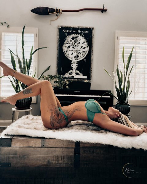 Thumbnail of p-c4jzimepsn1-fcc08e76c2204718 2