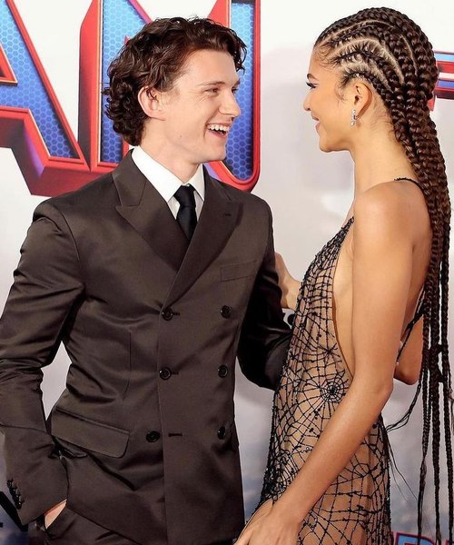 Thumbnail of p-cxlrjphit8t-fcc3d1c3f42c43d9 3