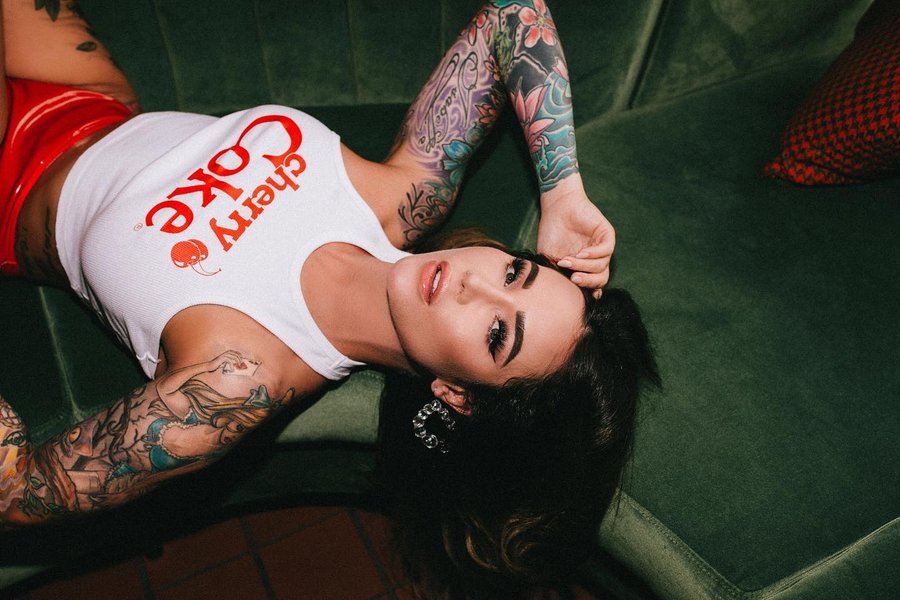 Thumbnail of p-cnvhwd0b1vd-fcee8e9058804184 1