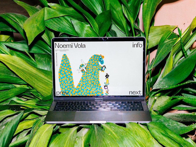 Thumbnail of p-cbwxkklgrta-fdb46b7d42584c99 3